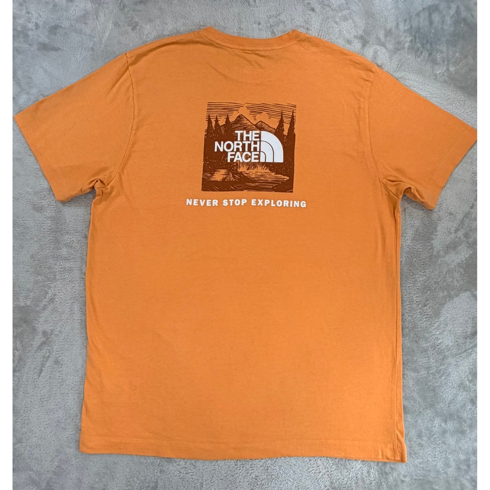 The North Face Mens T-Shirt Circular Design Graphic Orange Medium